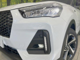 【シーケンシャルターンランプ付きLEDヘッドライト】人気の『流れるウィンカー』付きのLEDヘッドライトを装備♪高級感はもちろん、点灯時は存在感たっぷりで他車からも認識されやすく安心です。