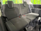 3列目シートはもちろん状態良好☆大人でもゆったりと座って頂けますので、大人数でのお出かけもラクラクです♪ご家族で、気の知れた仲間で、ドライブに行くのが楽しみですね♪