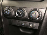 【ダウンヒルアシストコントロール】急な下り坂でも、スイッチひとつで降坂時の車速を低車速にキープ!安定走行に寄与します。機能の詳細は展示店舗までお尋ねください。