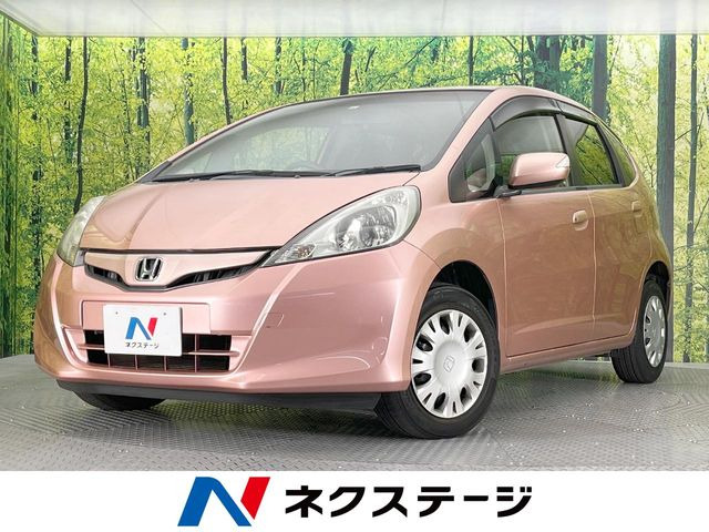 フィット1.3 シーズ ファインスタイル