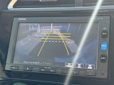 便利な【バックモニター】で安全確認もできます。駐車が苦手な方にもオススメな便利機能です。