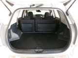 広々としたラゲージスペースを備えています。大きなものや長さのある荷物もしっかりと積み込めます。
