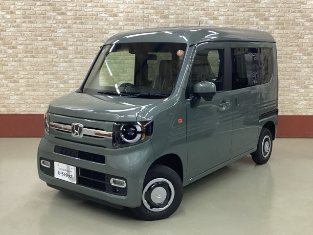 N-VANファン ターボ 4WD