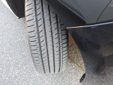 当社理想の中古車は値段の割に良質な物件です。金額が安くて当然な修復歴有の車や走行の多い車・金額は安いけれど諸費用が当社の数倍以上するお店が存在しますが当社は支払い総額で良質な物件を追求します。