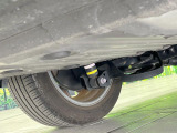 お車を安心してお乗りいただく為には、足回りの定期点検が欠かせません。サービスサポート(有償保証)では無料点検もご提供しており、安心のカーライフをお過ごしいただけるサポート体制が整っています。