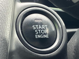 エンジンスタートボタン
