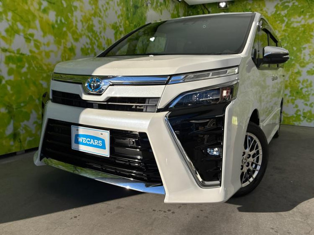 ヴォクシー1.8 ハイブリッド ZS 煌III