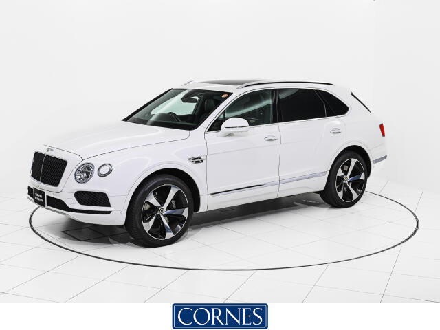 ベンテイガ  V8 4WD