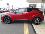 C-HR ハイブリッド 1.8 S GR スポーツ 