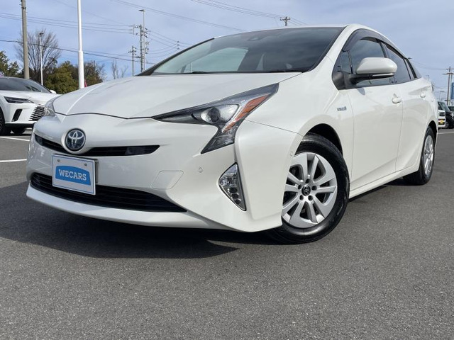 プリウス 1.8 S セーフティ プラス 