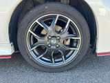 アルミホイール装着しております。