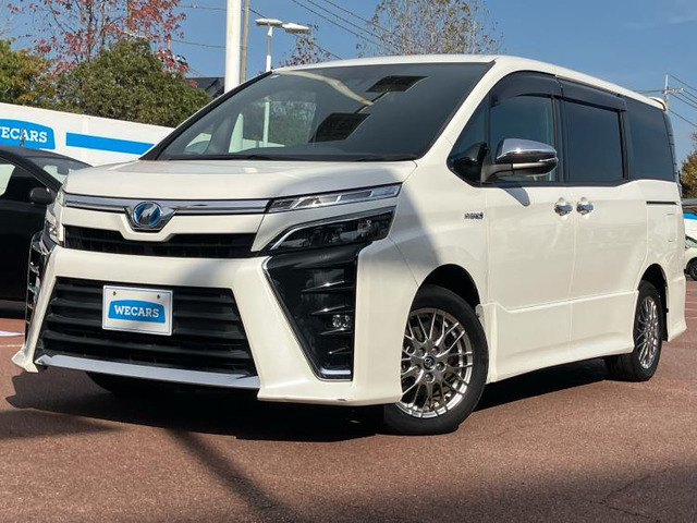 ヴォクシー 1.8 ハイブリッド ZS 煌 