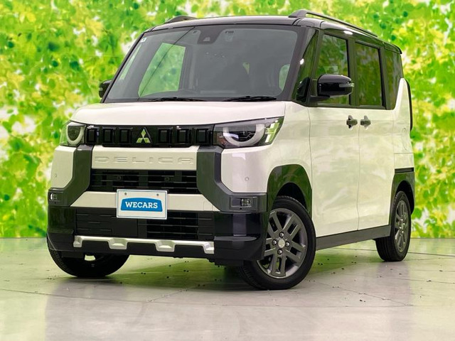 デリカミニ T プレミアム 4WD 