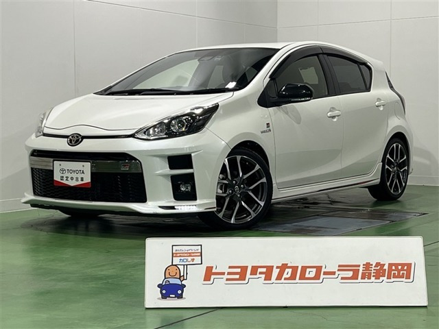 アクア1.5 G GRスポーツ・17インチパッケージ