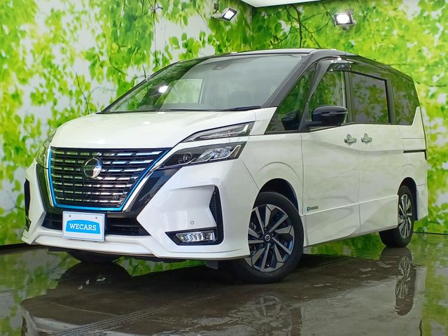 セレナ1.2 e-POWER ハイウェイスター V