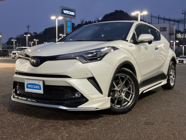 C-HR  