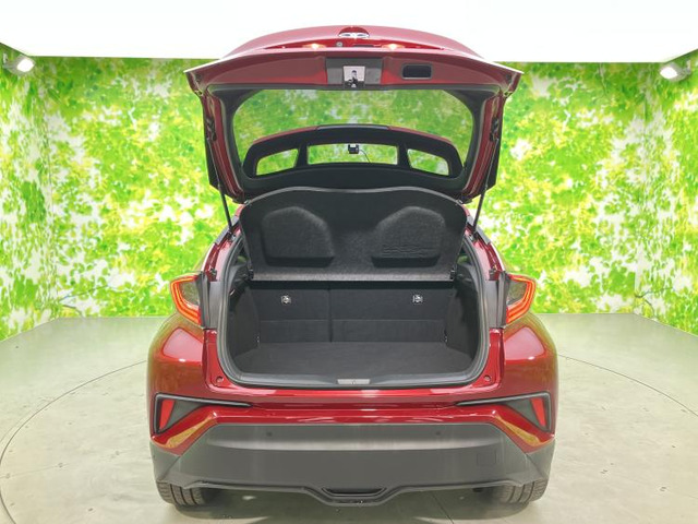 トヨタ C-HR の中古車詳細 (47,230km, センシュアルレッドマイカ, 東京