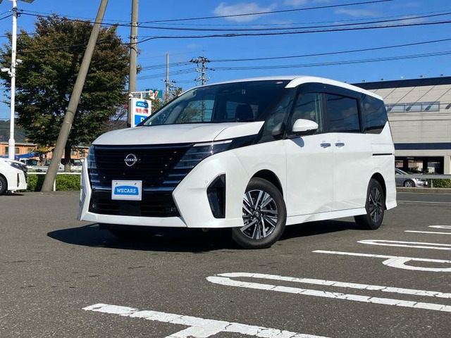 セレナ 1.4 e-POWER ハイウェイスターV 