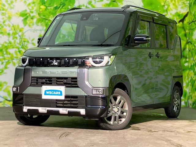 デリカミニ T プレミアム 4WD 