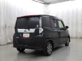 広々とした車内空間に優れた燃費性能。