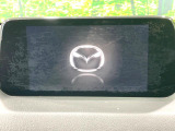 【メーカー純正ナビ】インテリアに溶け込むスタイリッシュな「専用設計」メーカーナビを装備♪視認性や操作性など基本性能にも優れ、より上質なカーライフをお楽しみいただけます。