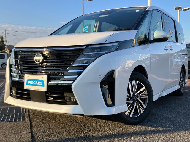 セレナ 1.4 e-POWER ハイウェイスターV