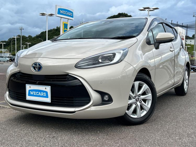 トヨタ アクア 1.5 Z の中古車詳細 (16,550km, クリアベージュ