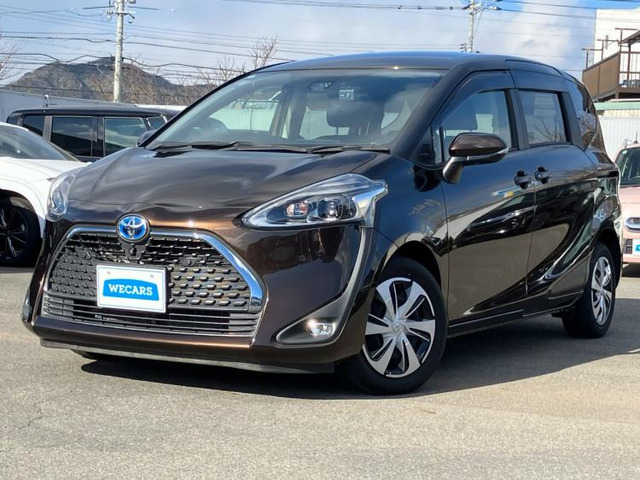 シエンタ ハイブリッド 1.5 ファンベース G クエロ