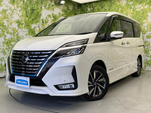 セレナ 1.2 e-POWER ハイウェイスター V