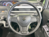 ステアリングも使用感が少なく、きれいな状態となっております♪