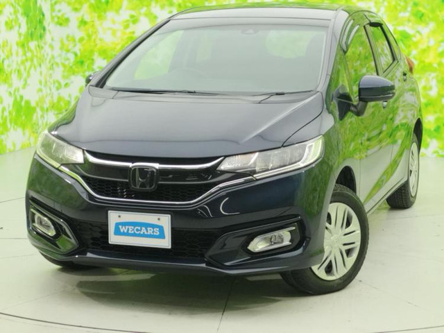 フィット1.3 13G L ホンダセンシング 4WD