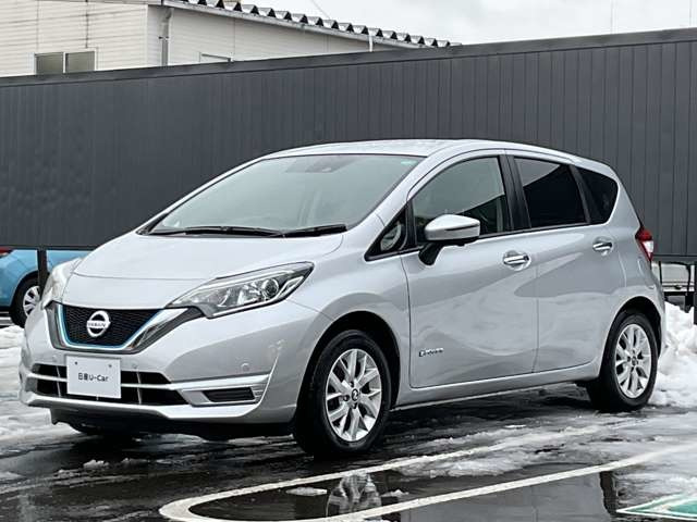 ノート 1.2 e-POWER X FOUR Vセレクション 4WD 