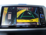 全方位カメラで後方、前方、側面も確認しやすく、駐車もスムーズに!