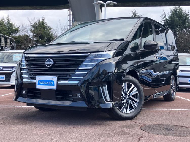 セレナ 1.4 e-POWER ハイウェイスターV 