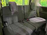 3列目シートはもちろん状態良好☆大人でもゆったりと座って頂けますので、大人数でのお出かけもラクラクです♪ご家族で、気の知れた仲間で、ドライブに行くのが楽しみですね♪