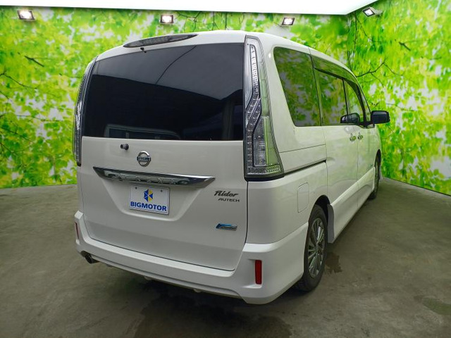 日産 セレナ 2.0 ライダー ブラックライン HV の中古車詳細 (67,010km 