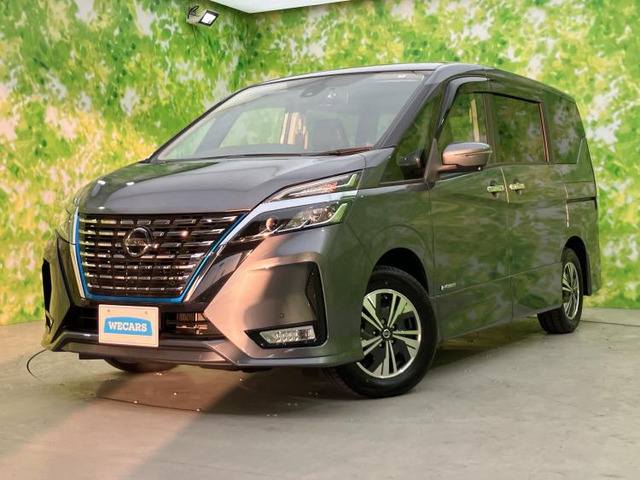 セレナ1.2 e-POWER ハイウェイスター V