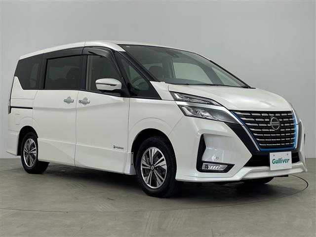 セレナ 1.2 e-POWER ハイウェイスターV 修復歴無し