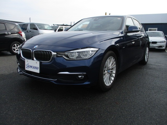 3シリーズセダン320i ラグジュアリー