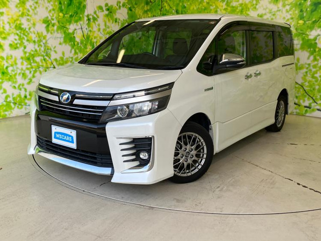 ヴォクシー1.8 ハイブリッド ZS 煌II