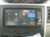ダイハツディーラーオプションナビ装着!CD/DVD再生/フルセグTV・Bluetooth機能も使用可能です。