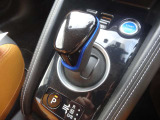 操作しやすいシフトレバーです!