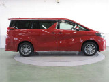 さらに、無料保証期間1年に安心をプラスする1年または2年、走行距離無制限のロングラン保証(有料)をお選び頂く事もできます。