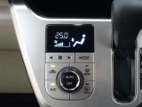 オートエアコンを装備しております!自動で調整してくれますので、車内も快適です☆