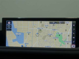 大画面の純正ナビで視界も良く見えやすいので運転が楽しくなります☆