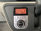 スイッチひとつで快適な温度に調節、快適な車内空間を演出☆
