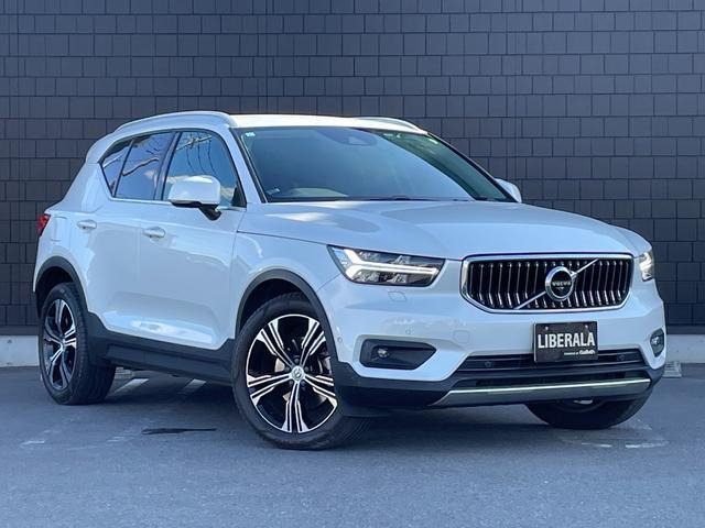 XC40 T4 AWD インスクリプション 4WD 本革シート 修復歴無し