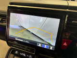 バックギアに入れるだけで自動でリヤカメラに切り替わります!車庫入れやバックが苦手な方にオススメ!