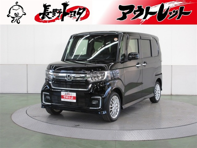 N-BOXカスタム L ターボ 4WD 