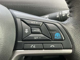 プロパイロット、高速道路や自動車専用道路を運転中にアクセル・ブレーキ・ハンドル操作をクルマがアシストしてくれます。